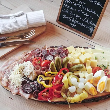 Omesberg-huett'n Chalet