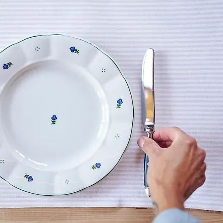 Omesberg-huett'n 샬레