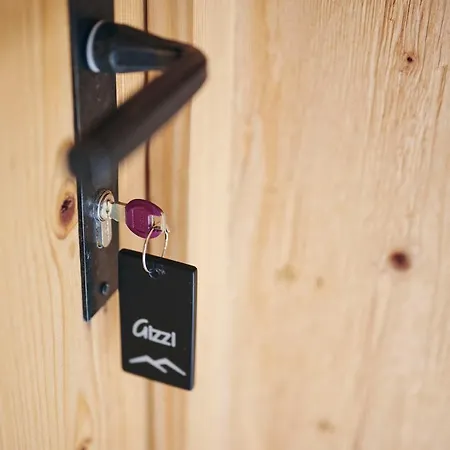 Omesberg-hütt'n * Lech am Arlberg