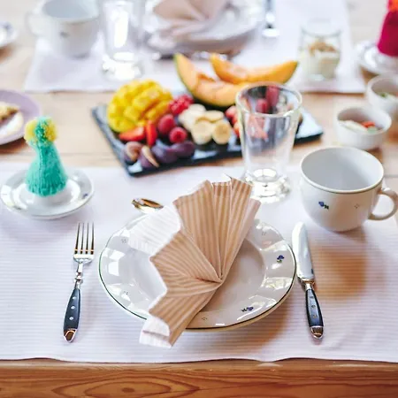 Omesberg-huett'n Lech am Arlberg