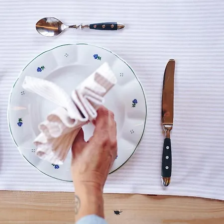 Chalet Omesberg-huett'n Lech am Arlberg